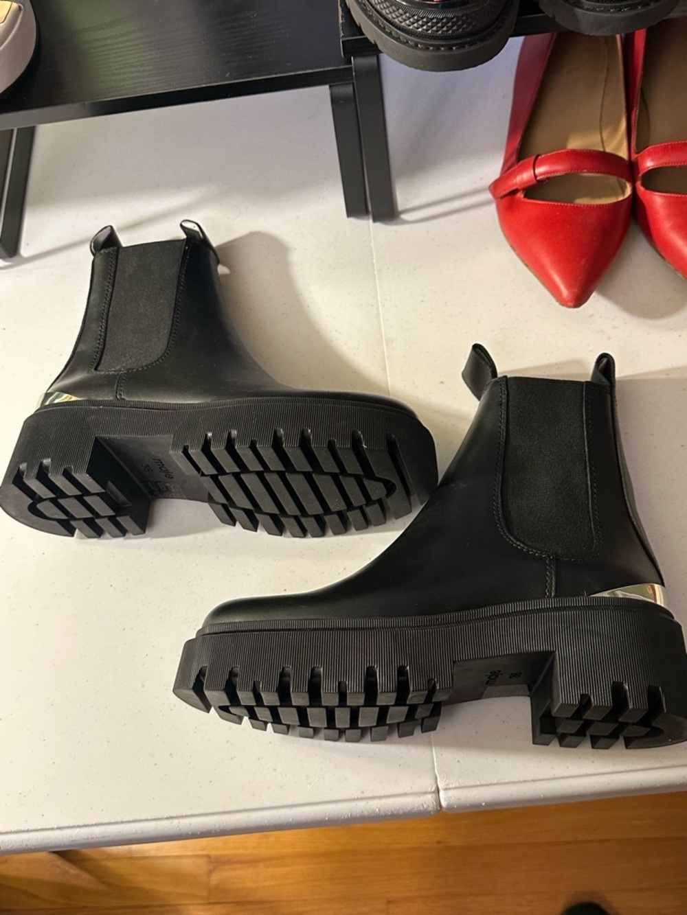 Maje Chelsea Black Lug Sole Boots New Sz 36 5.5 - Picture 3 of 5